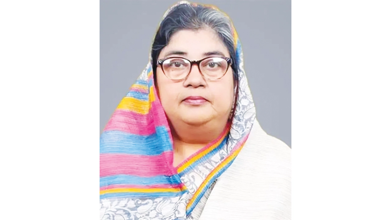 মিষ্টির আসনে বিনা লড়াইয়ে জয় পাচ্ছেন এলিজা