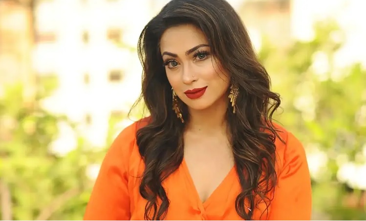 মা হারালেন নায়িকা পপি